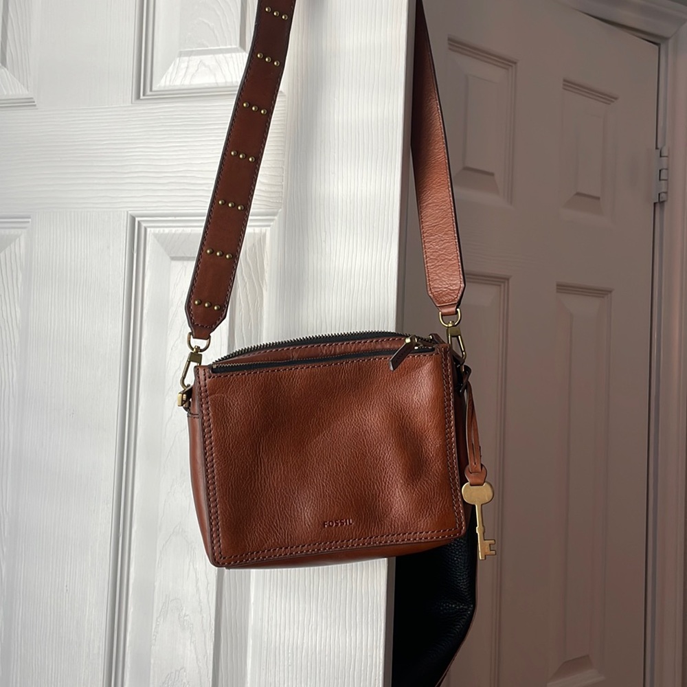 Fossil purse